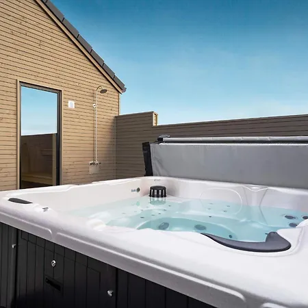 Luxury Retreat By Hasmark - By Traum Semesterbostad *