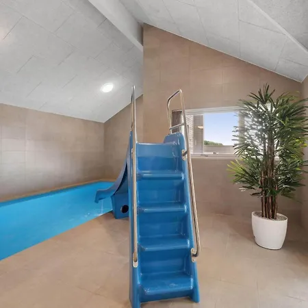 Luxury Retreat By Hasmark 펜션 *
